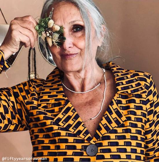 Caroline-Fiftyyearsofawoman-3-mannequin senior