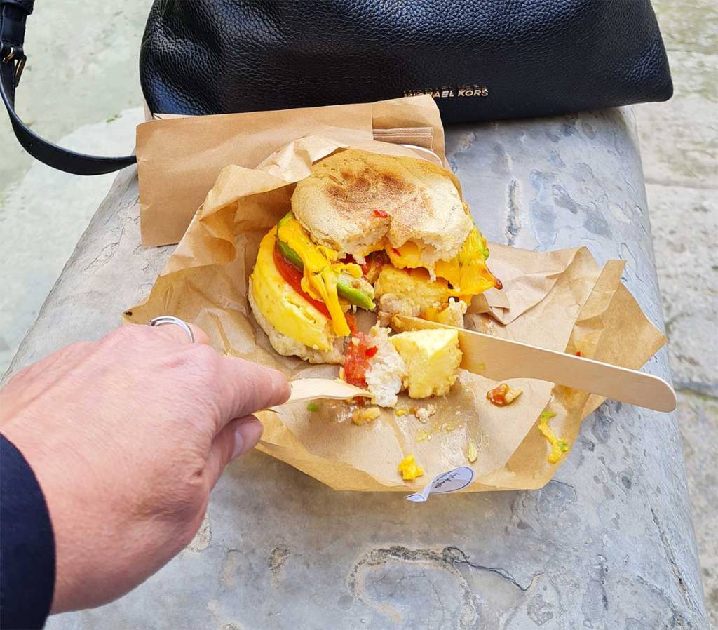 Muffin-les-Beatnik-Modernes- hot sweet avocado