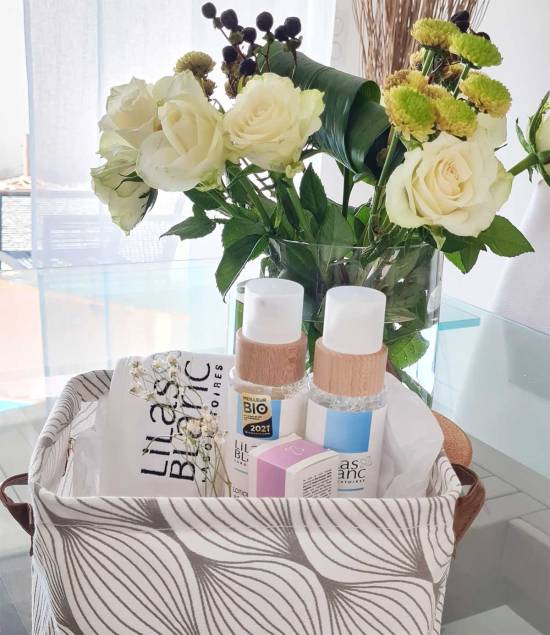 Gamme-anti-age-Lilas-Blanc